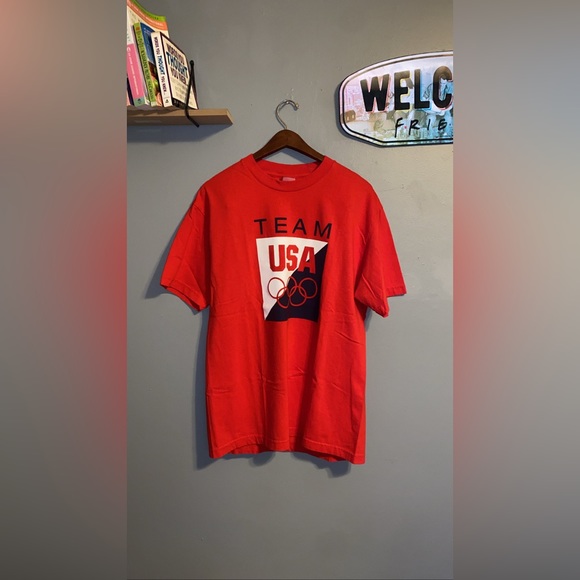 Vintage Early 2000s TEAM USA Official Olympics Gear Red T-Shirt (Size Large) - Picture 1 of 2